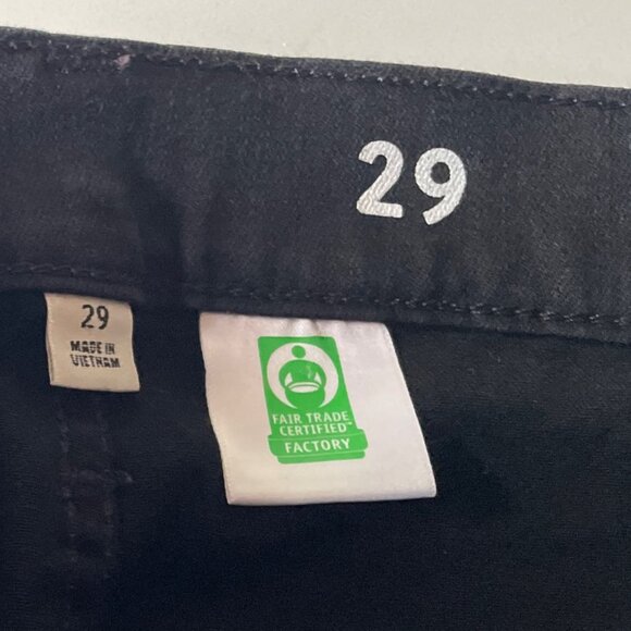 New J Crew 9” High--Rise Vintage Straight Jeans in Stay Black Wash Size 29 - Picture 6 of 6